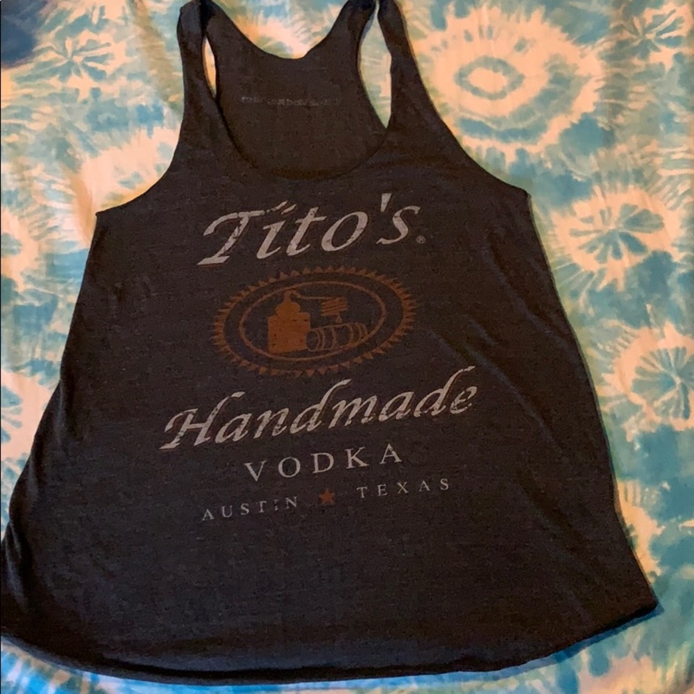 Tito’s Voda Tank M